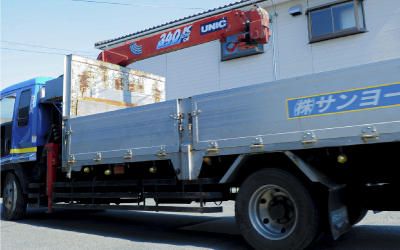 サンヨー運送トラック
